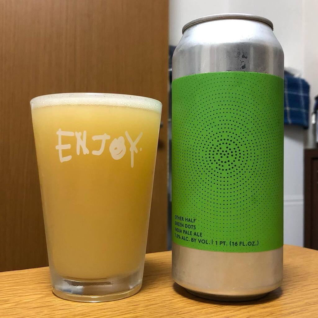 yoshiani's tweet photo. 2本目も、
Other Harf Brewing Co.で、
Green Dots🍺
@otherhalfnyc
#otherharfbrewing
#greendots
#craftbeer
#クラフトビール
#beer
#ビール
#今宵の晩酌ビール
#20221015 https://t.co/GVw2tJgZZx https://t.co/MJ1uDxepo3