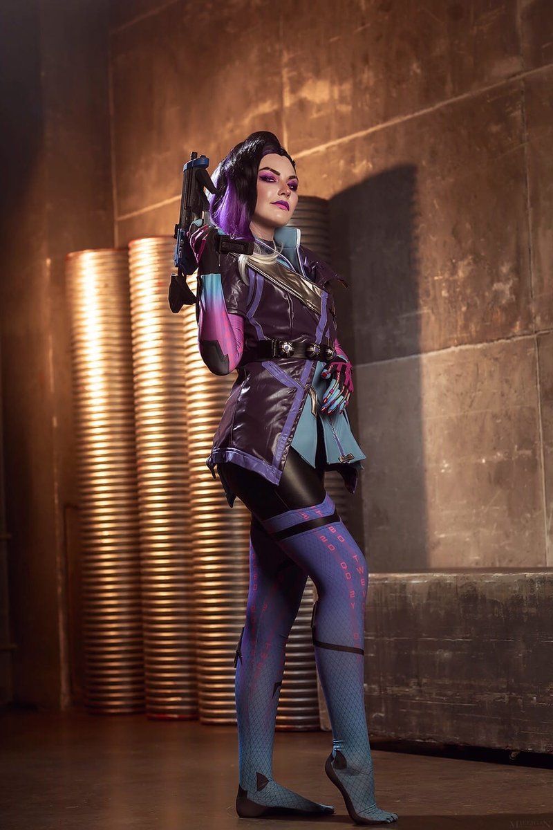 amazing_cosplay's tweet photo. Sombra [ Overwatch ]
Model: Mi2ray
Photo: Milligan Vick

#cosplaygirl #gamecosplay #overwatch #sombra #overwatchcosplay #sombracosplay https://t.co/4nqKwnouN2