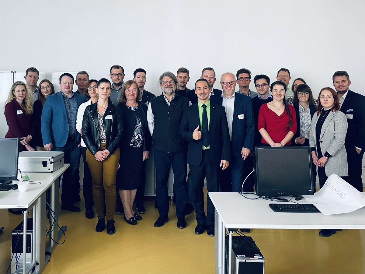 PopperRafael's tweet photo. Excellent @fit4nmp 🇪🇺 #foresight driven co-creation workshop on High-Performance &amp; #Sustainable #Composites was hosted by @tudresden_de &amp; supported by Technology Partners Foundation in collaboration with @ORGMASZ @Lukasiewicz_pl #CFI team acting as co-organisers &amp; co-moderators👍 https://t.co/fMfUj9S9XR