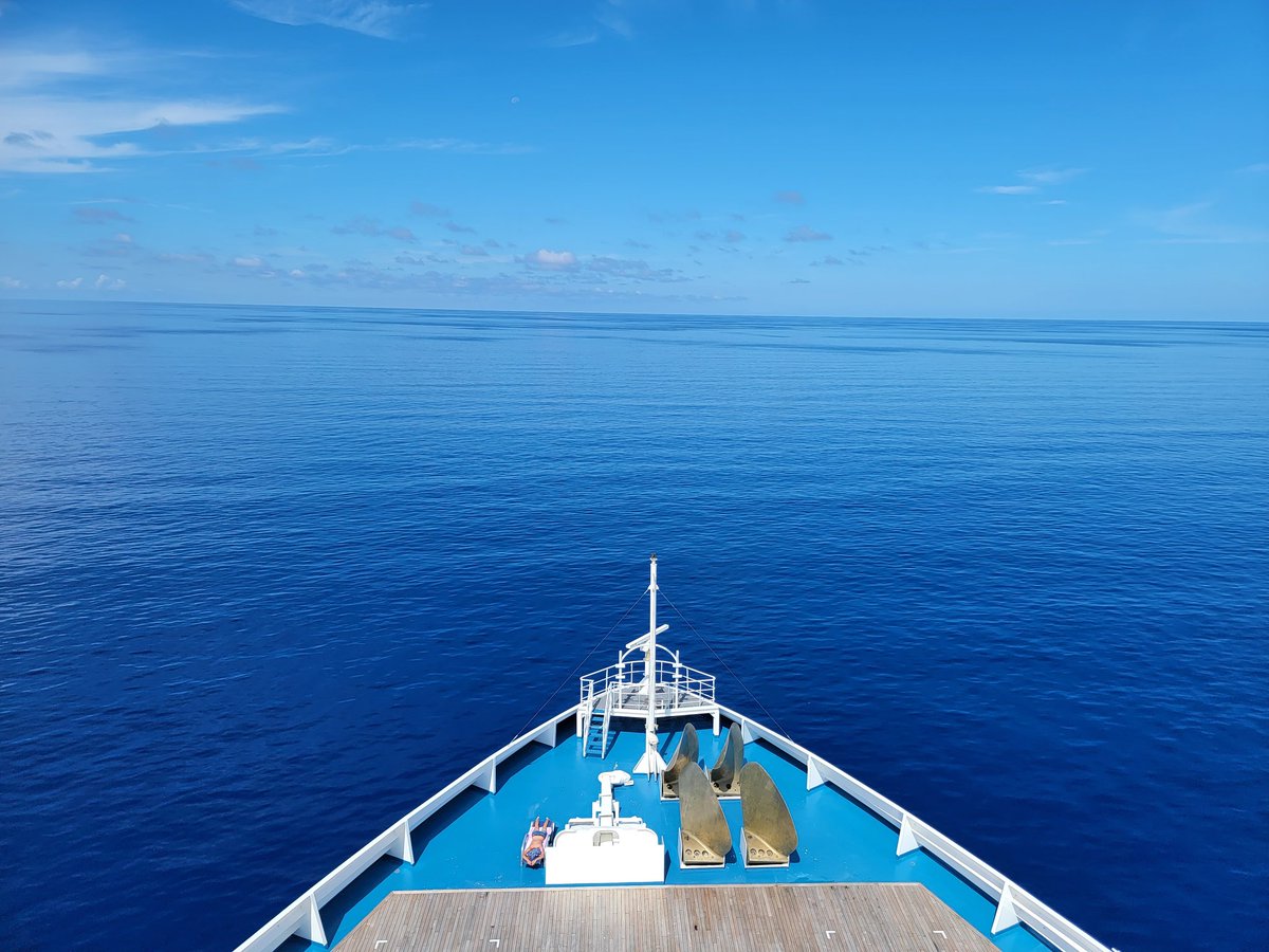 Good morning from the <a href="/CarnivalCruise/">Carnival Cruise Line</a> #CarnivalSpirit on our final sea day before arriving in Miami early tomorrow morning. Sailing on an incredible calm sea and got to see <a href="/VirginVoyages/">Virgin Voyages ⚓️</a> #ScarletLady pass us just a few minutes ago.