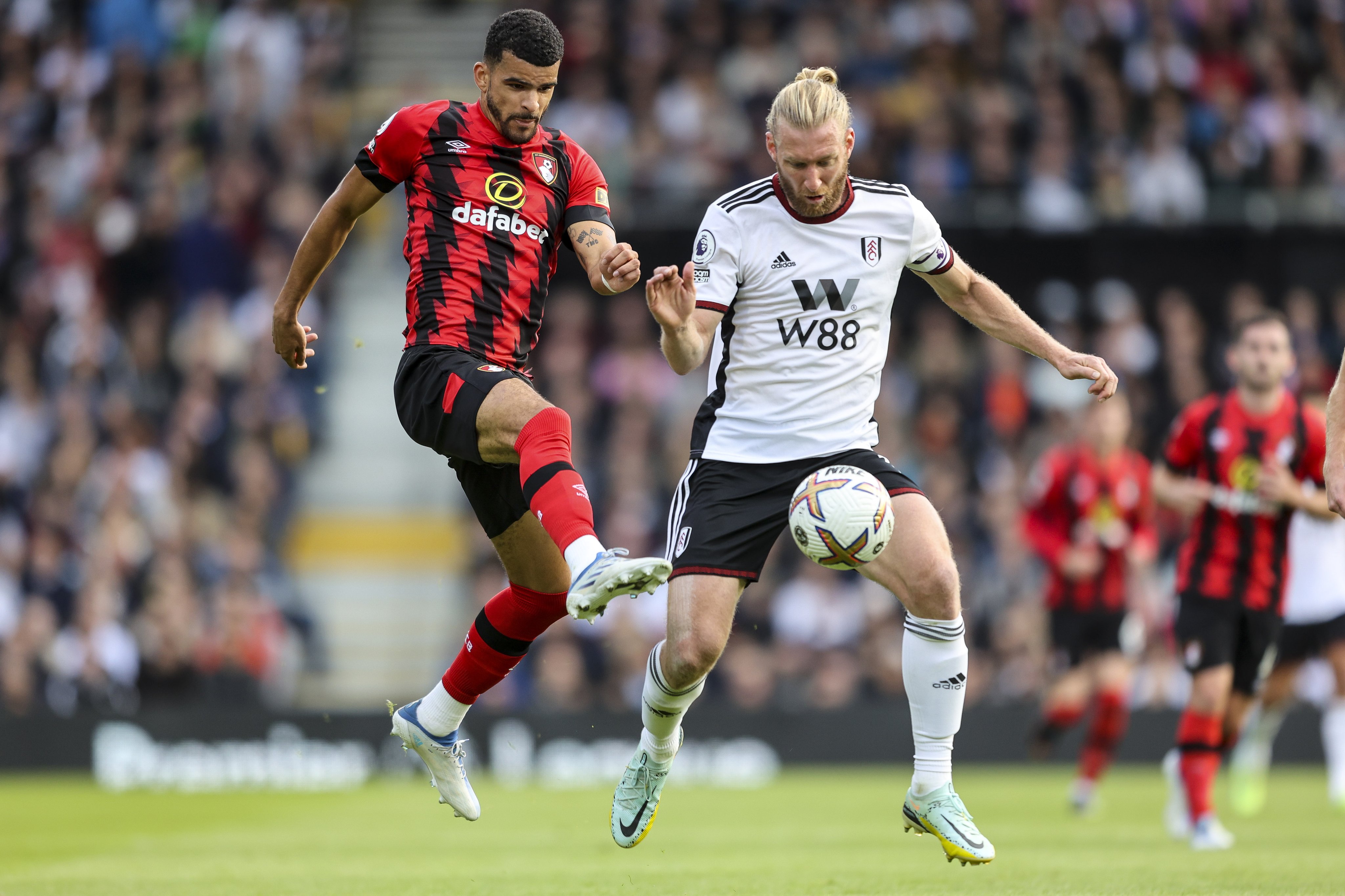 Fulham FC vs AFC Bournemouth / Twitter