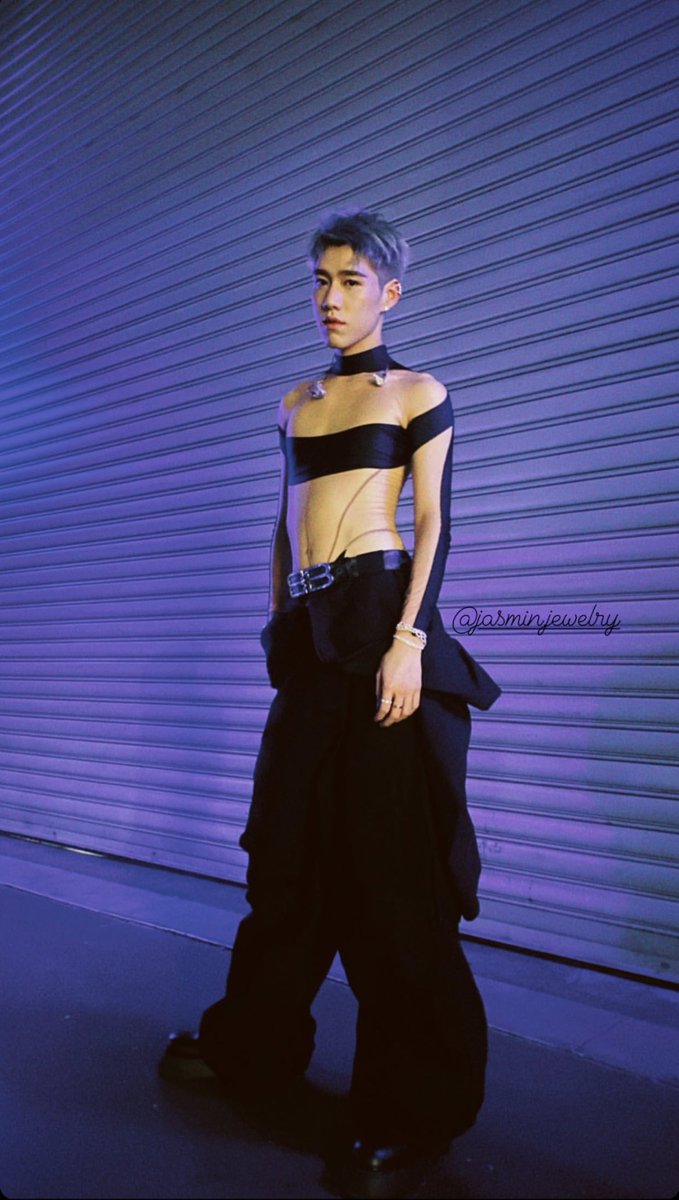 nongderrr's tweet photo. ตัวแทนเอวบิดแห่งประเทศไทย #안녕BANGKOK #ppkritt

cr:noom_num https://t.co/WPaXnHciiL