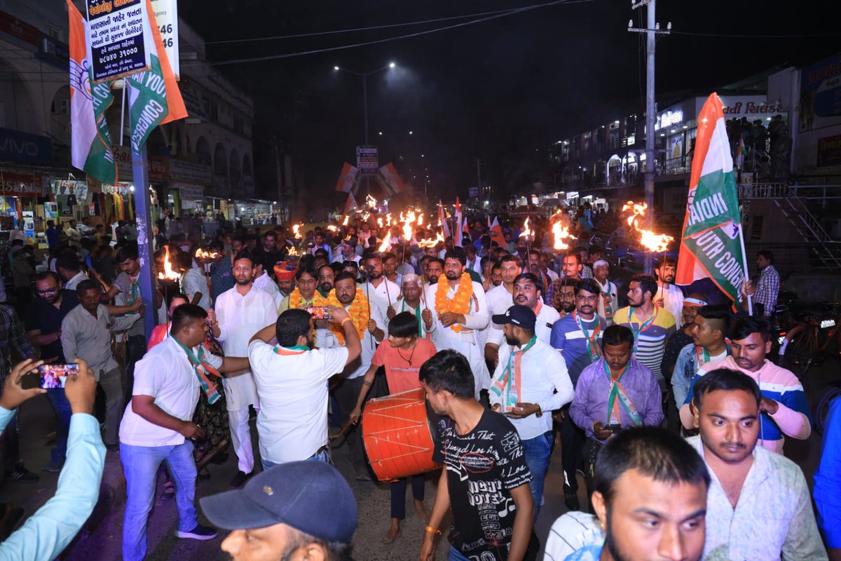 IYC's tweet image. मानसा में युवा परिवर्तन यात्रा की मशाल यात्रा को मिला अभूतपूर्व जनसमर्थन।
परिवर्तन के पथ पर गुजरात 
#ગુજરાત_માંગે_પરિવર્તન