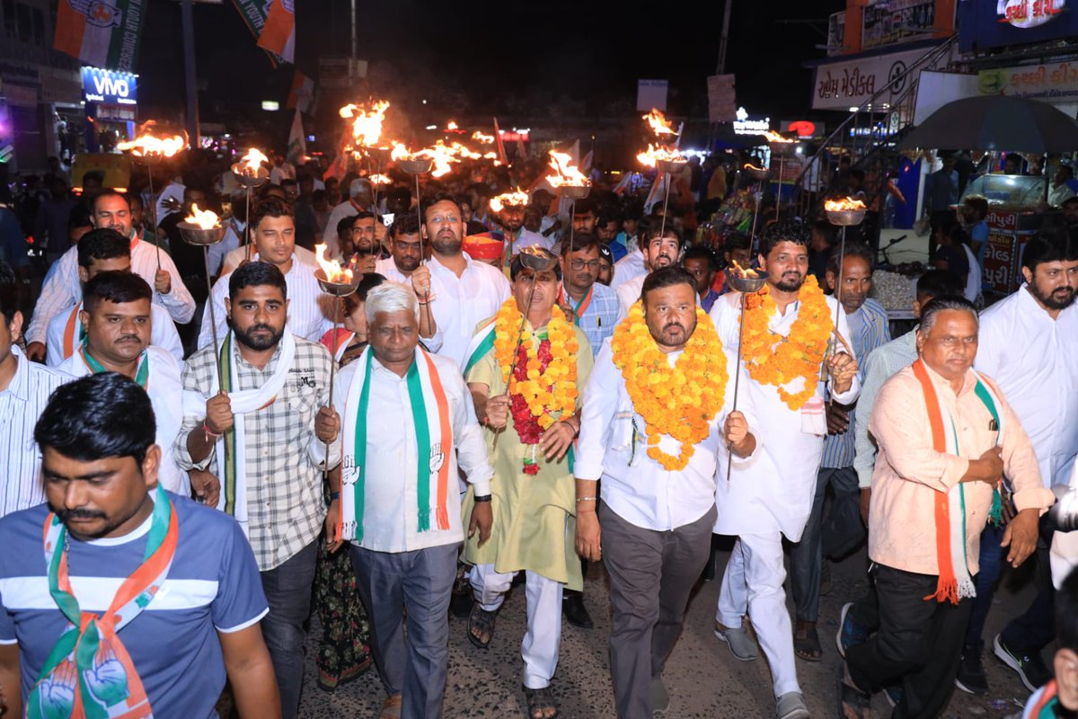 IYC's tweet image. मानसा में युवा परिवर्तन यात्रा की मशाल यात्रा को मिला अभूतपूर्व जनसमर्थन।
परिवर्तन के पथ पर गुजरात 
#ગુજરાત_માંગે_પરિવર્તન