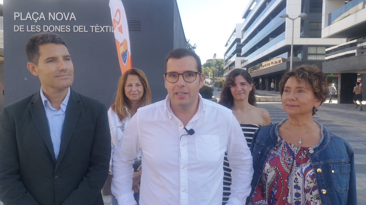 CiutadansCs's tweet photo. 🟠 Hoy @Nmartinblanco ha presentado al próximo alcaldable de Cs en El Masnou para las próximas municipales.

🎥 ¡Te lo contamos!👇🏼 https://t.co/rINiic6iDQ