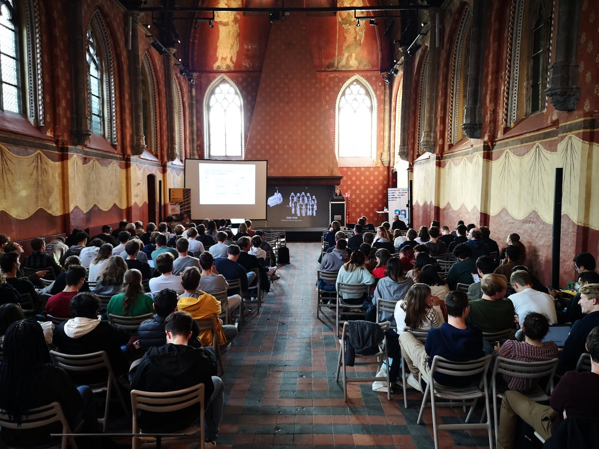 coghent's tweet image. Project LODE @Stadgent &amp;amp; @StadBrugge focust op structurele verkenning van wat open data kan betekenen. Samen met burgers, hackers, ondernemers, overheden, onderwijsinstellingen …) en data-aanbieders, om verwachtingen, noden, samenwerkingen te verkennen.
@StienGils @OpenDataGent