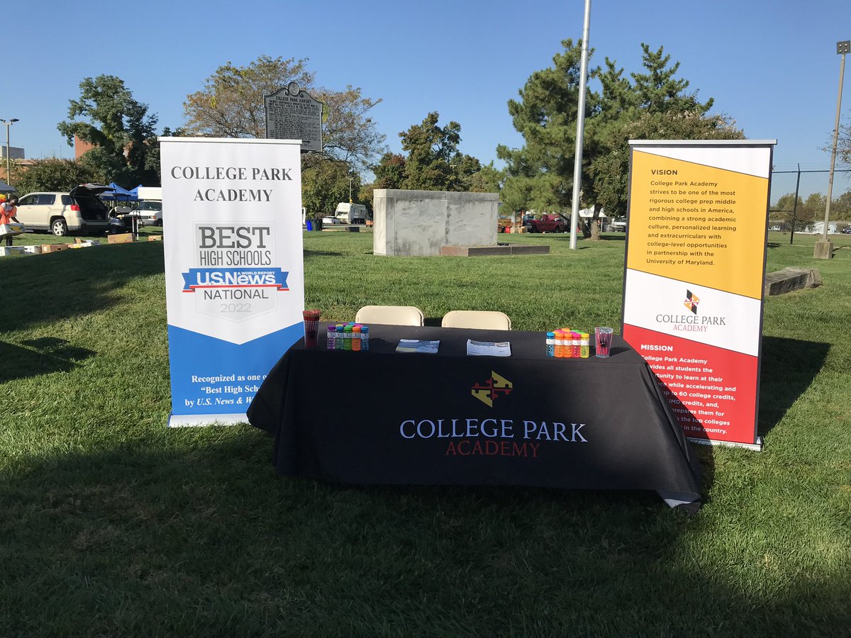 CPACommunity's tweet photo. @CollegeParkDay we’re all setup! Stop by and say hi today! @pgcps @Charter_PGCPS @CPA_HighSchool @CPAMiddleSchool #phoenixRISE23 https://t.co/PFV8F0tZzH