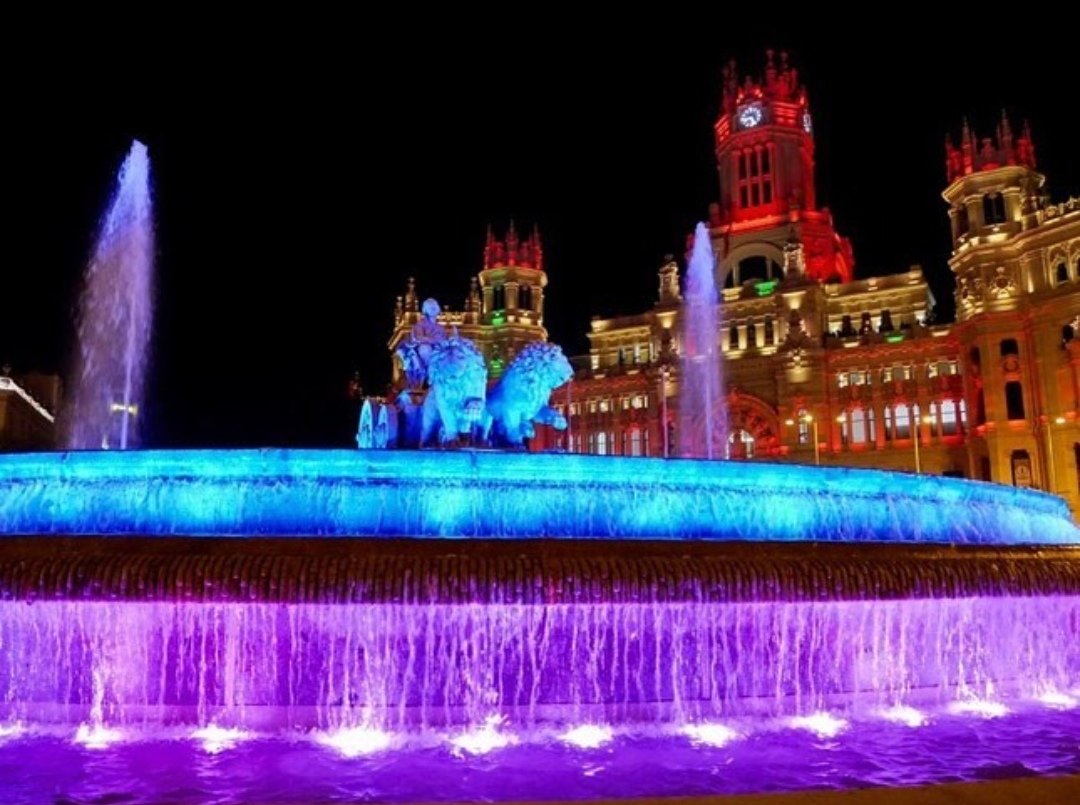 Hoy para dar visibilidad a la #muertegestacionalneonatal se iluminara la plaza cibeles <a href="/MADRID/">Ayuntamiento Madrid</a> y muchos otros monumentos publicos en toda España. Porfa, saca fotos y comparte en las redes, etiquetando a @umamanita <a href="/fedup/">fedup</a> <a href="/MovimientoRuben/">Movimiento Rubén. Lactancia en duelo</a> <a href="/nubesma/">Nubesma ☁️⭐🦋</a> <a href="/redhuecovientre/">Red El Hueco De Mi Vientre</a>
#oladeluz2022