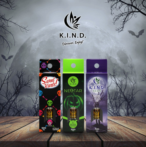 kindmedsaz's tweet image. K.I.N.D. Concentrates, not to be confused with Kind Meds the dispo, is giving us FULL ON HALLOWEEN VIBES... and we are SO HERE FOR IT!

Limited edition #halloweenpackaging launching in #arizona for #halloween2022 this year! 🎃 👻

#itsspookyseason