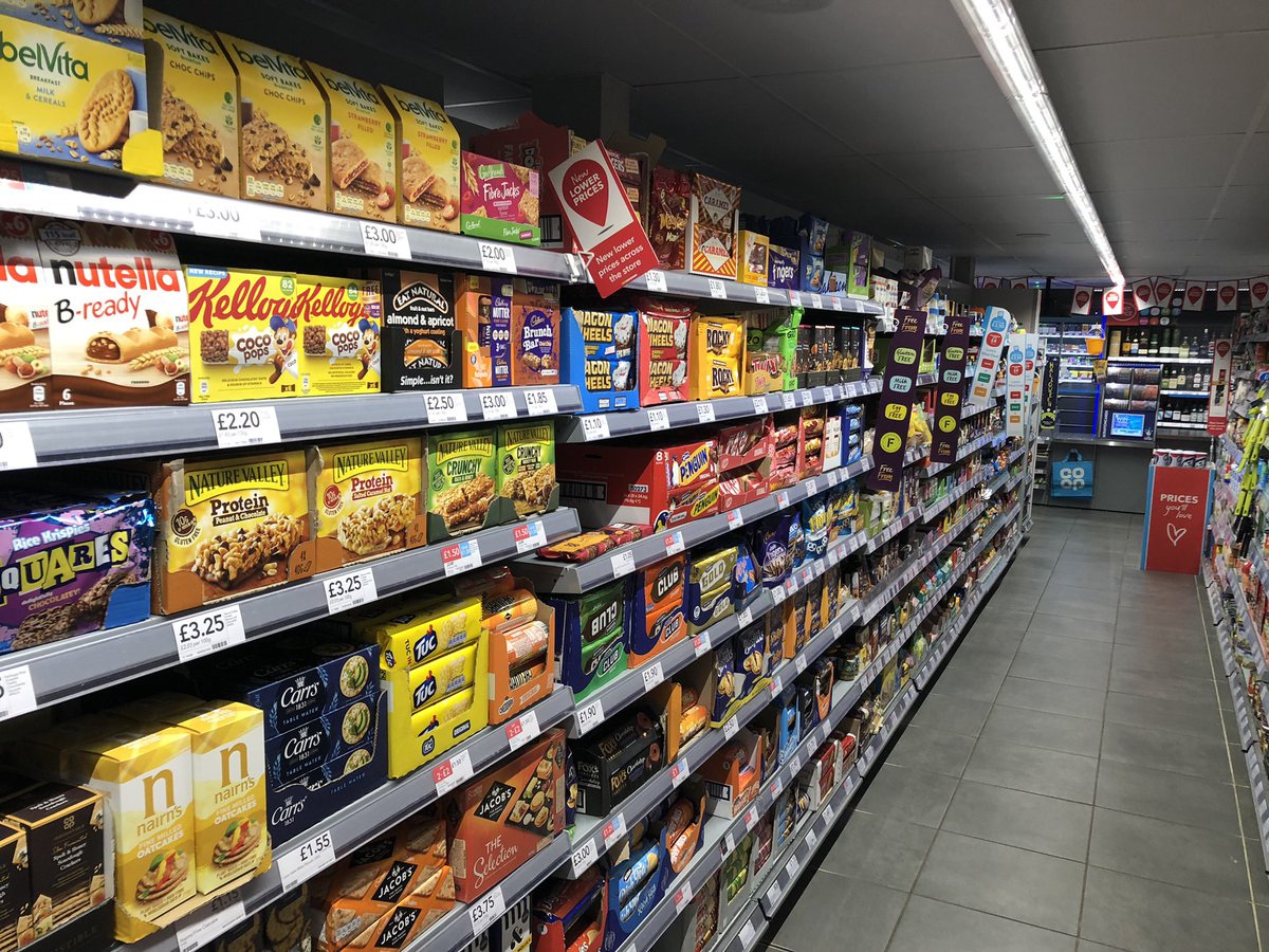 Jonatha37729773's tweet photo. Mega week!! Great visit and conversations with @nicolabarwick35 and @edhowe16 #teamAdel smashed it once again really proud. 🎉🎉 Exciting opportunities ahead 🙌 https://t.co/X7pCNXukN1