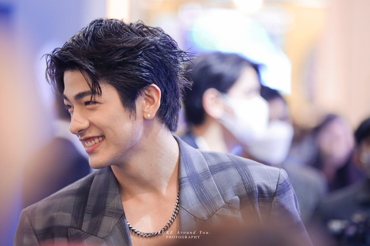 luke_aroundyou's tweet photo. รักรอยยิ้มนี้มากๆเลยคับ 🤍🖤✨
@thelukevoyage
#lukevoyage
#VersaceParfums
#VersaceEros #VersaceErosTH https://t.co/PH0nygamEZ