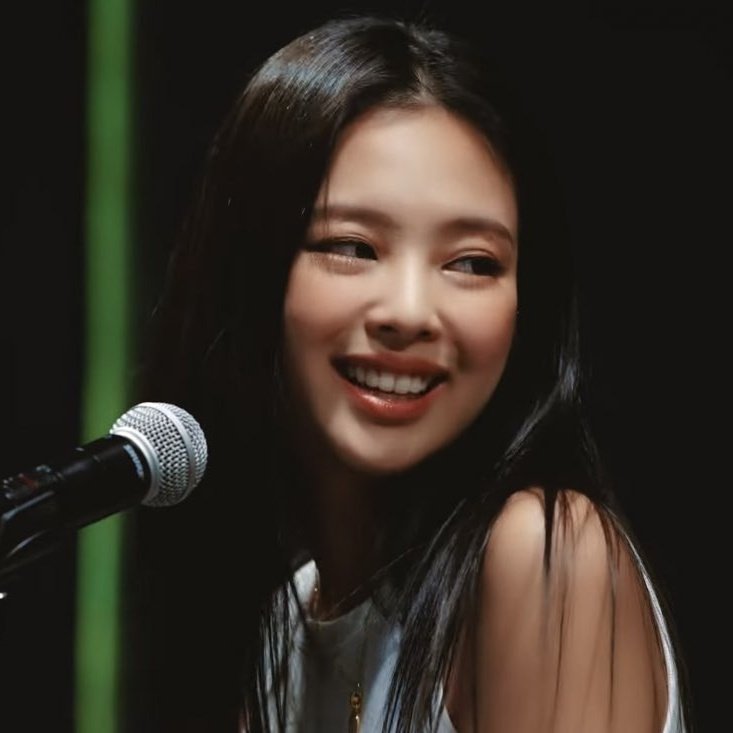 4pinkbr's tweet photo. SOLO mv!!

블랙핑크 제니 #제니    #JENNIE    @BLACKPINK https://t.co/5BJ3Mt10Vz