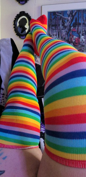 Live on Chaturbate! #socks #thighhighs #rainbows!   https://t.co/OpuTjFq2mJ https://t.co/WjZdxS7vjF<a href="/tag/socks"class="tags">#socks</a><a href="/tag/thighhighs"class="tags">#thighhighs</a><a href="/tag/rainbows"class="tags">#rainbows</a>