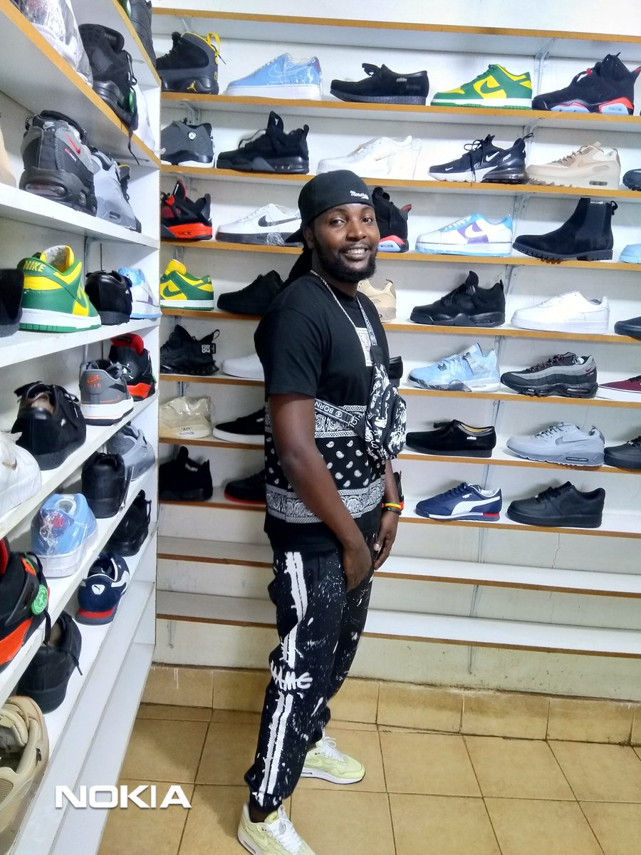 KevinWaych's tweet photo. YOU CAN'T FLEX ON ME, I'AM HAPPY FOR YOU.😊😄😃 #SaturdayVibes https://t.co/fzTt9dCnf5