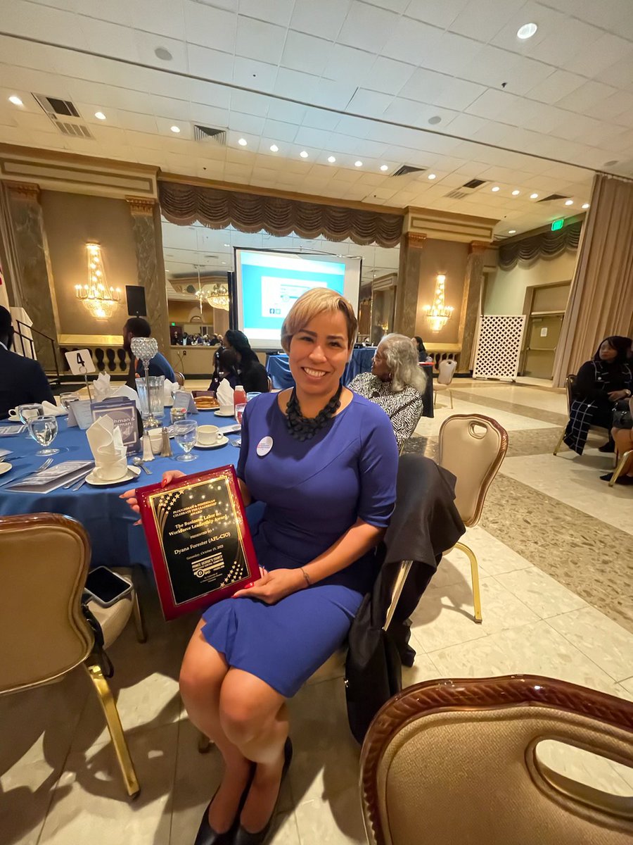 Dyana Forester tweet media