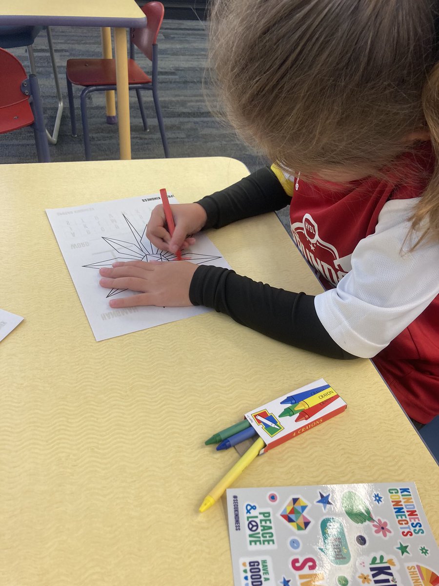 JGulden22's tweet photo. Colored a picture @aacpl this more to spread kindness! #SECUKINDNESS https://t.co/a7OjDiYN1x