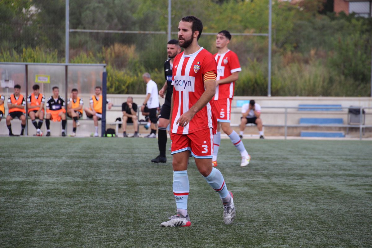 ⚪🔴 PRIMER EQUIP | La crònica

🏆 #1CAT 

⏸ <a href="/fcasco_oficial/">FC Ascó</a> 2-2 <a href="/cfmartorell/">CF Martorell</a>  

⚽️ Garrido i Eric Iglesias

📝 Els blanc-i-vermells han sumat un punt en una jornada on han obert la llauna en el primer temps.

🔗 acortar.link/RMfD0T

#CFMartorell
#CorBlanciVermell
