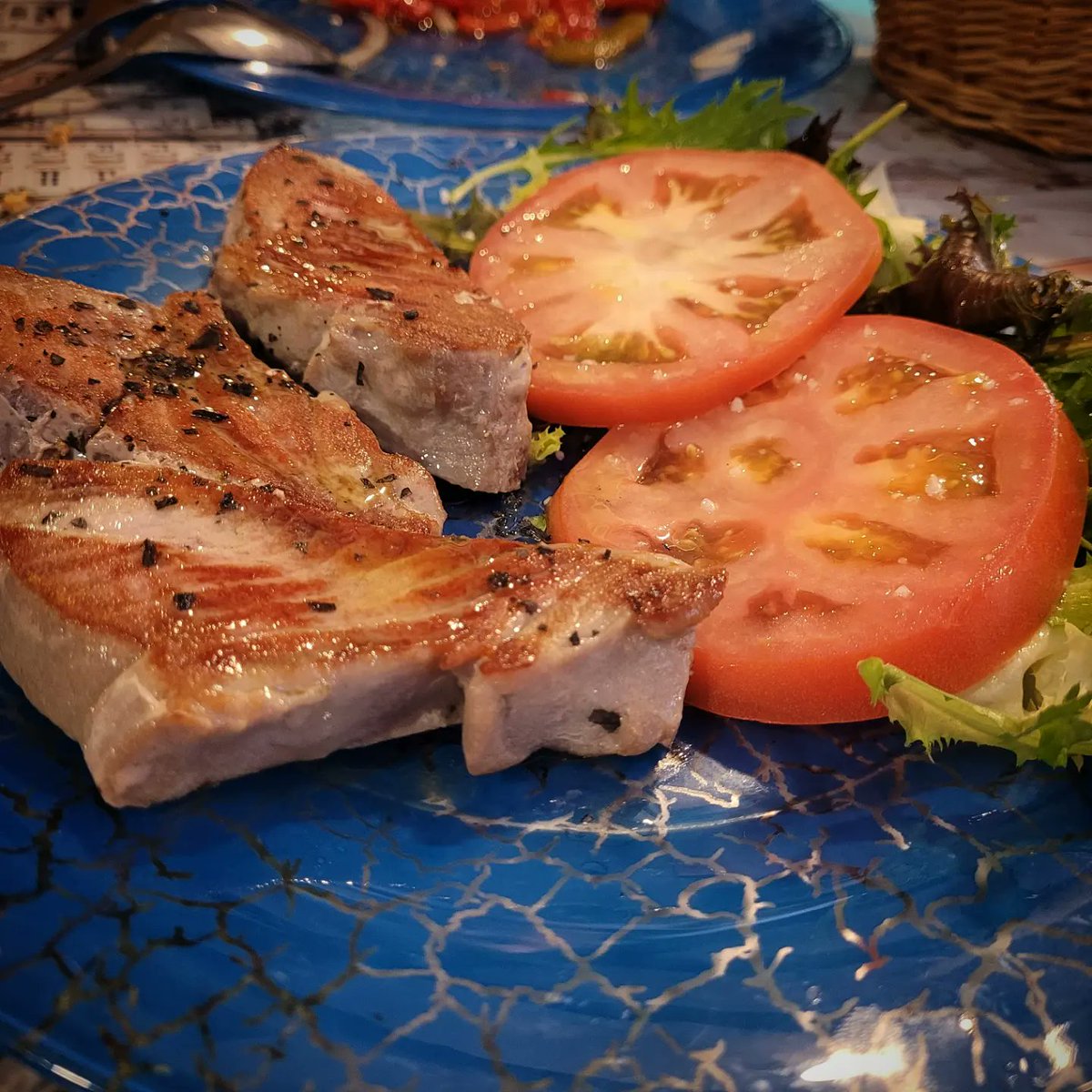 Taberna Los Trece, en Málaga,  pero con todo el sabor de Cái, Cái 
Esas ortiguillas,  esas tortillitas de camarones y ese morrillo de atún que quita "el sentio".