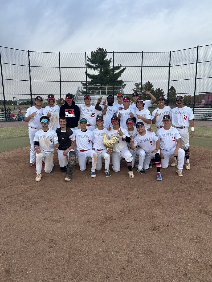 Ran it back for game 3 And the Black team prevails again 4-3.  Well played series. #wearewarriors. #winners #stayhumble. #goldenrooster