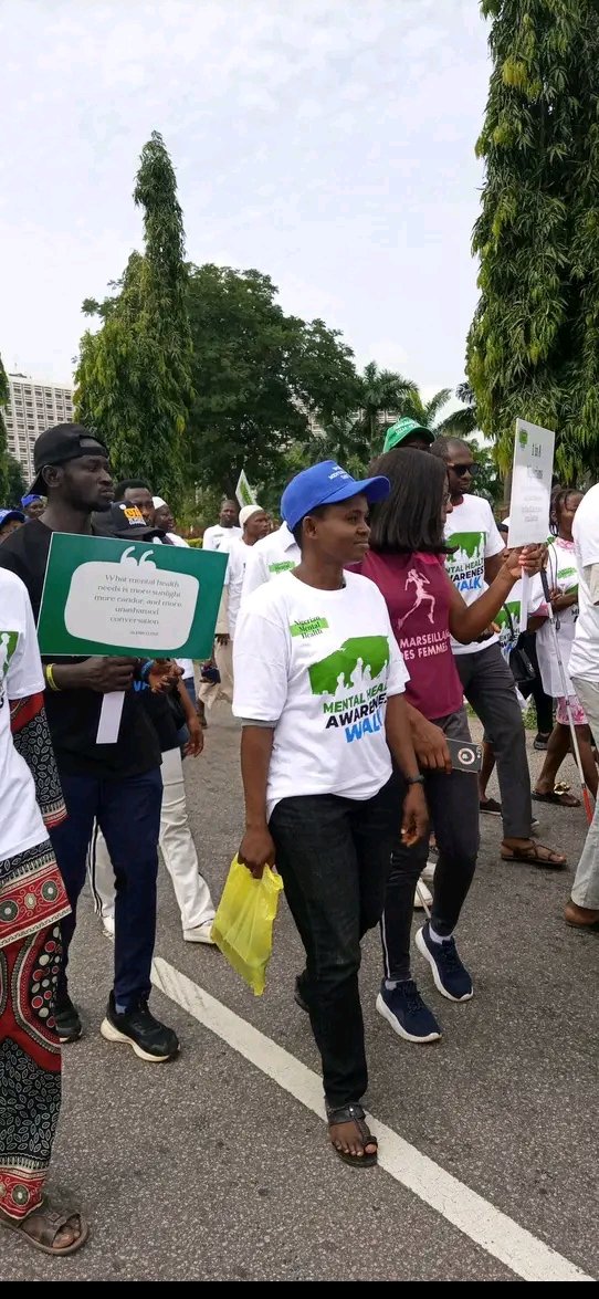 talkersophy's tweet photo. #PassNigerianMHB #NMHWalk #MentalHealthDay https://t.co/rmEYJ3cr46