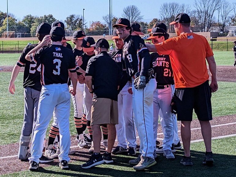 JerseyGiants51's tweet photo. Jersey Giants 16U Orange at MSI Sports Complex in PA. #jerseygiants #msi #onegiantfamily #fallbaseball #falltournament #jerseygiantsbaseball https://t.co/fX6lig8uD3