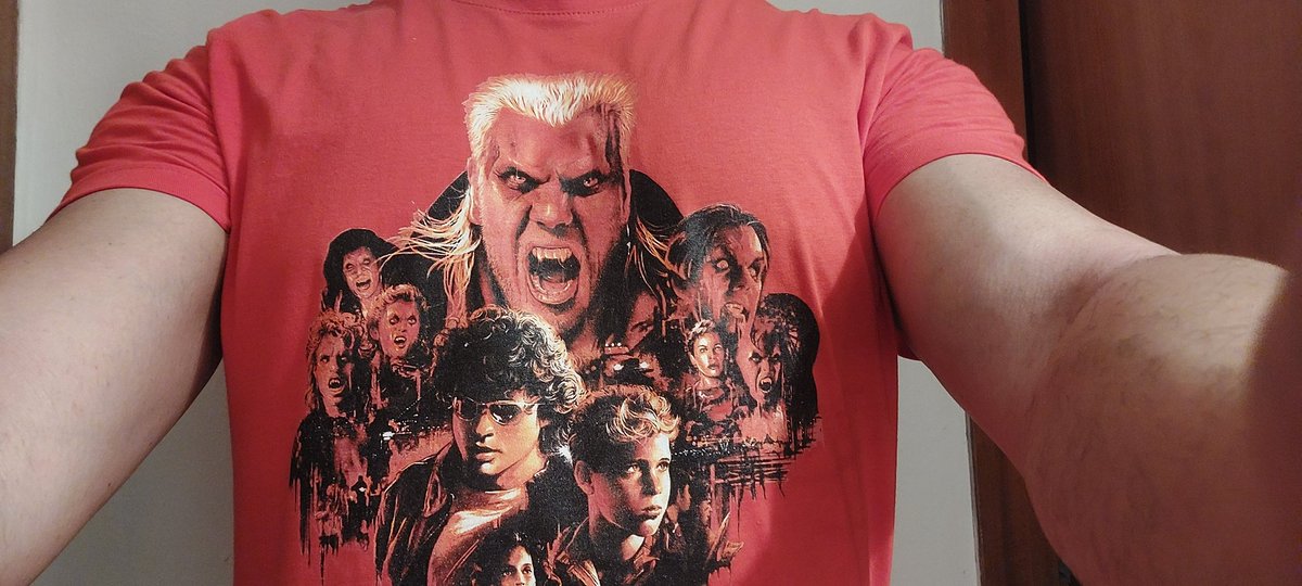 ElCinefago's tweet photo. Enamorado de esta camiseta @FanCinemaShop https://t.co/L40hkAVW3Z