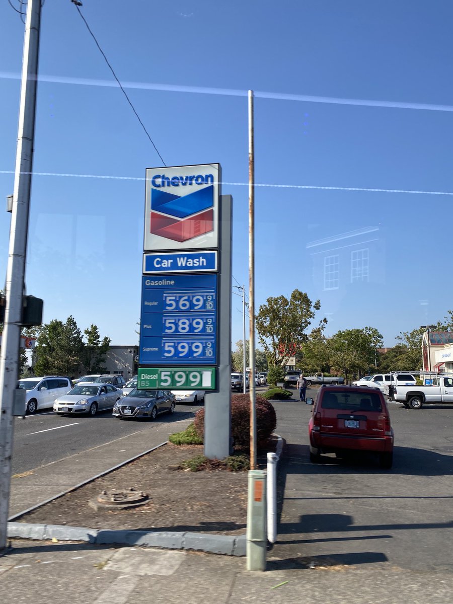 Gas prices in Oregon, where @POTUS is traveling.