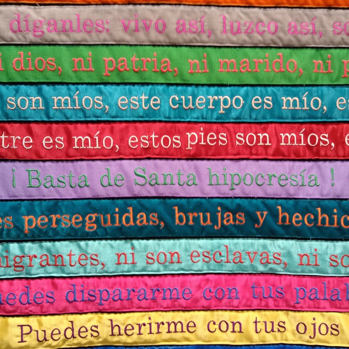Mameyrd's tweet photo. ¡Basta de Santa hipocresía! El bordado es poderoso 🧶🧵. (Mujeres #artistas en #Estampa ) https://t.co/ehkMNtRvhY
