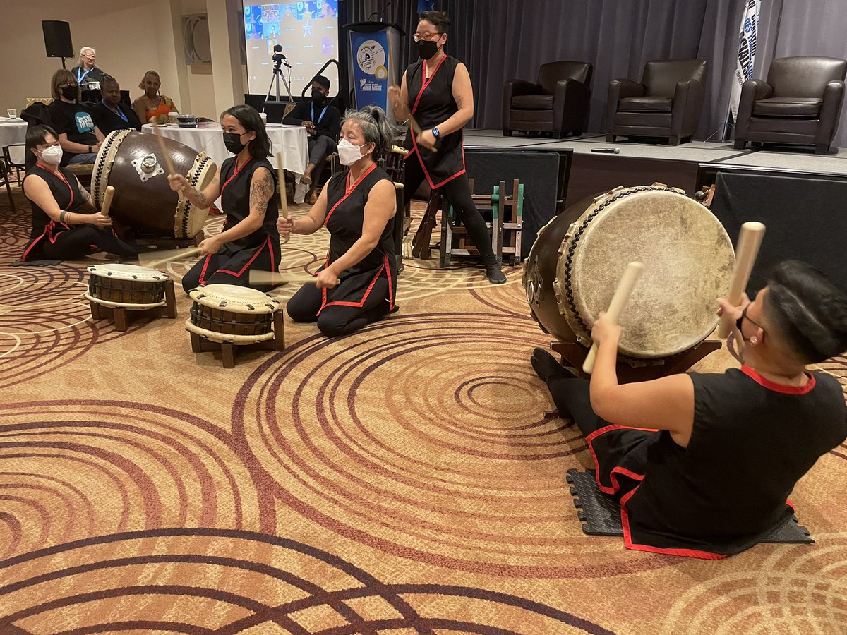 6perronsinwaub's tweet photo. Some of the speakers at the @OPSEU @SEFPO #CoRW (Coalition of Racialized Workers) conference. R3’s own @mikehamilton_14, @mcwalker64, @SGaibrie and the @rawtaiko drummers. A very engaging opening evening. #mobilize #dismantle https://t.co/FpWWXhUeDN