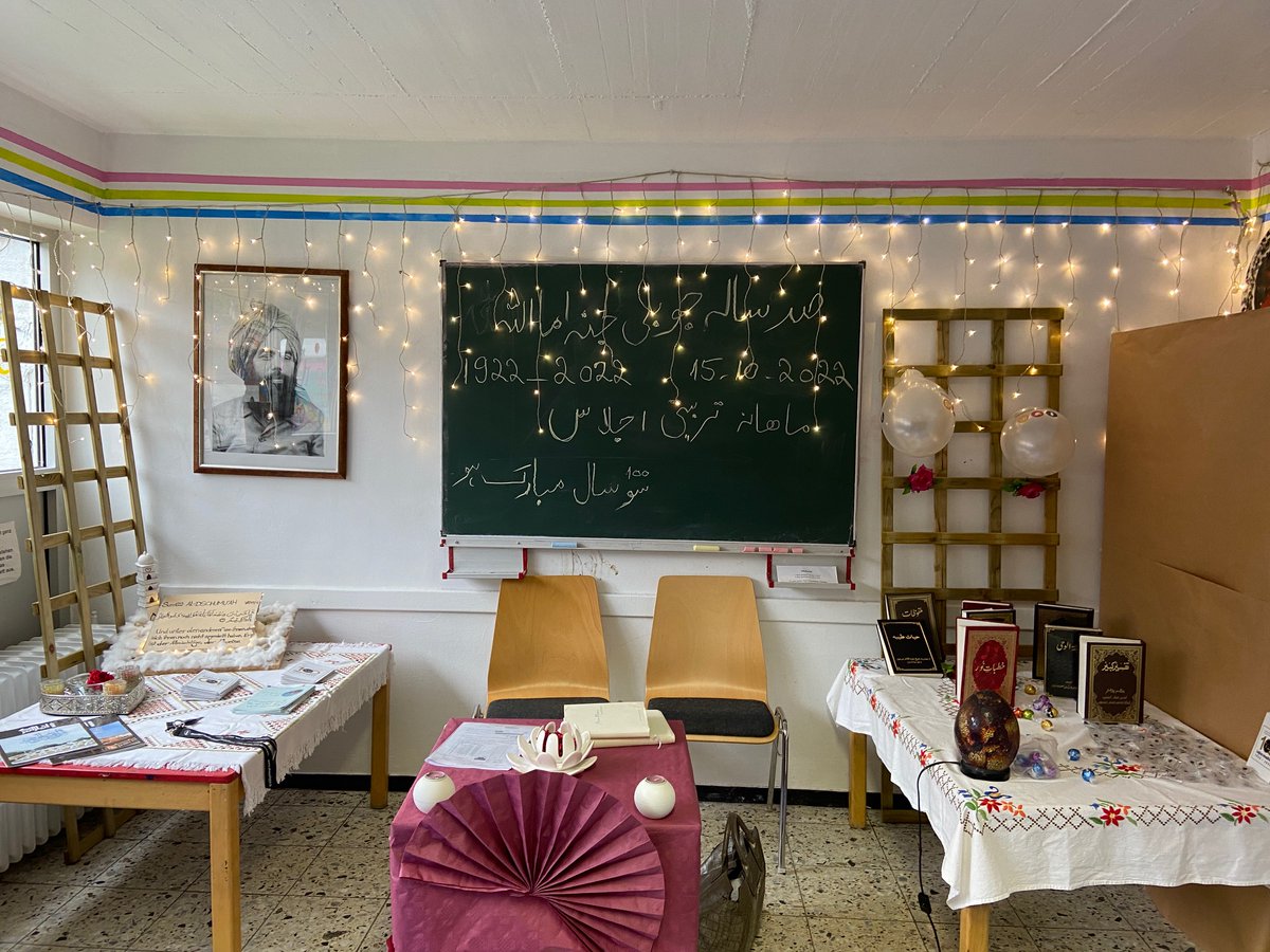 lajna_de's tweet photo. Deutschlandweit feiert die Lajna Imaillah (Frauenorganisation der Ahmadiyya Muslim Jamaat) in den lokalen Gemeinden das 100-jährige Jubiläum #jubiläumlajnaimaillah https://t.co/i1Rc5ly0Nk