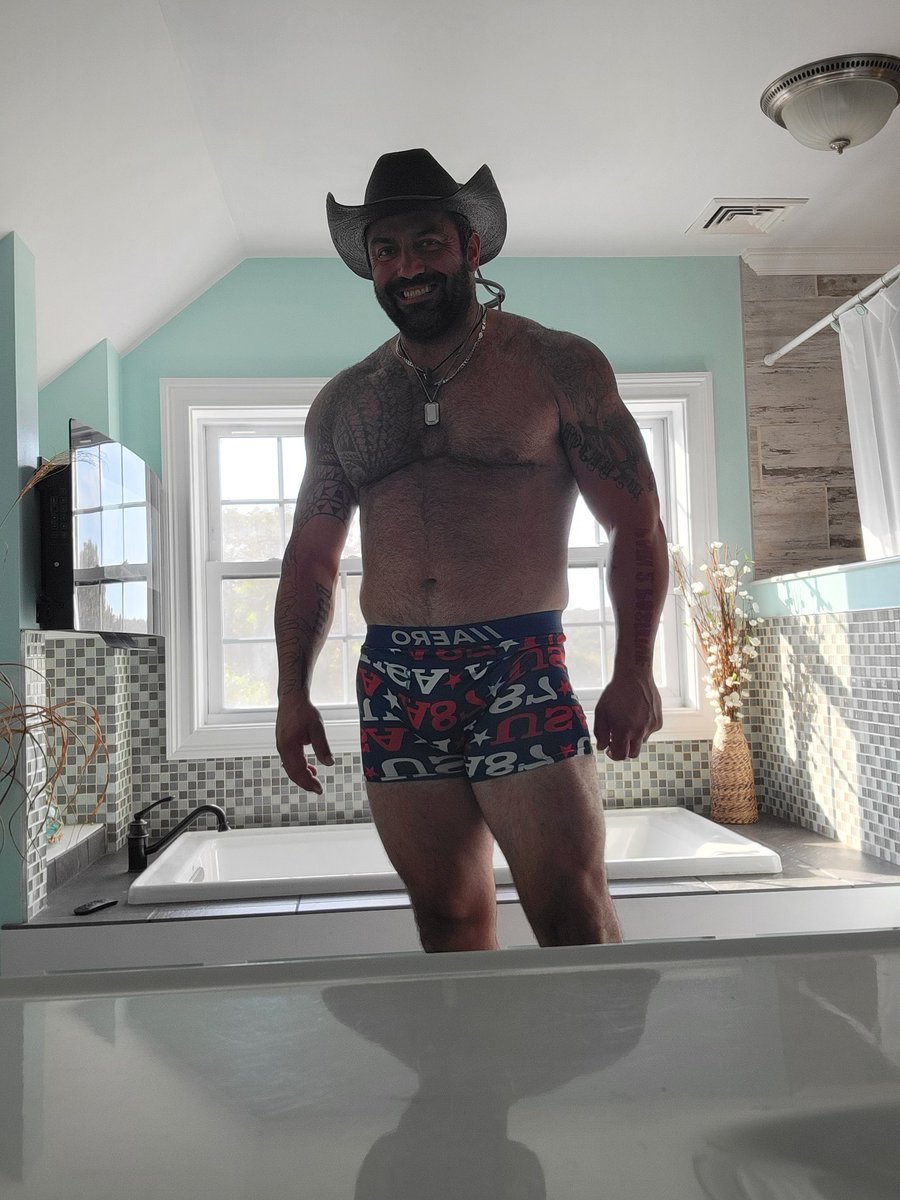 buffclooney tweet media