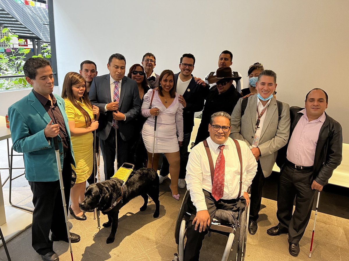 CronicaPCD's tweet photo. 🧑‍🦯 En este #DíaDelBastónBlanco , les compartimos con mucha alegría que ayer en el Marco de este día, nombramos a nuestro embajador por la inclusión 2022.
Confiamos en @martecalderon la responsabilidad de ayudarnos a hacer visible nuestra causa.
#DiscapacidadConOrgullo https://t.co/yv21AakU4d