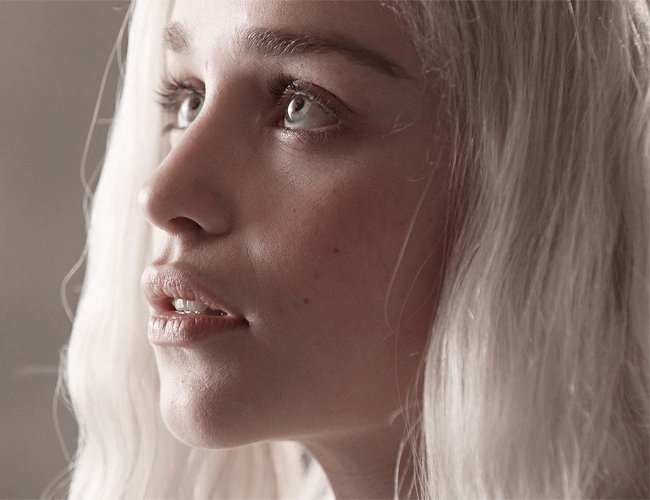 cinemilia's tweet photo. daenerys targaryen. https://t.co/jG24eOj74D