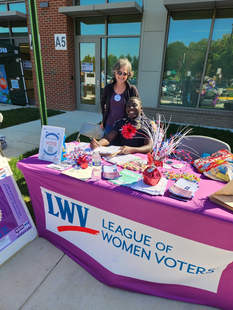 LWVFairfax's tweet photo. Registering an newly 18 year old to vote in his first eligible election! We are at grand opening of #lortonCommunity center. Registering new voters makes our day! https://t.co/rrKVZukADm