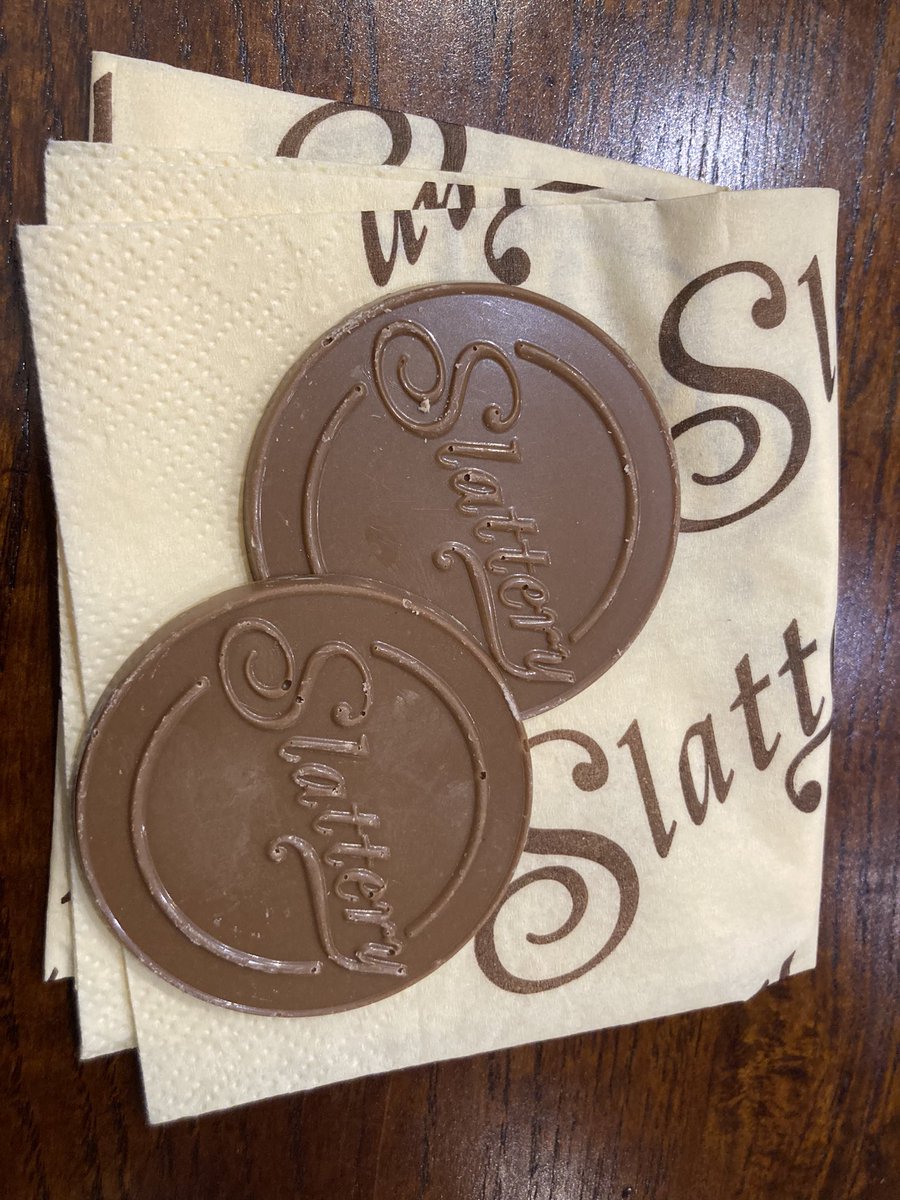 jenken88's tweet photo. Saturday treat 🍫☕️🥪 #slatterys #afternoontea #timewithmum https://t.co/kpEZ6My9t3