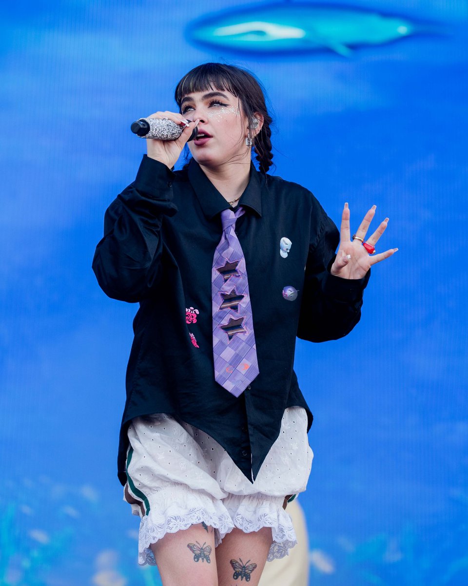 onestowatch's tweet image. live laugh love @BENEEMUSIC 

📸: @picsbydana