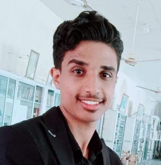 مليشيا الإخوان في وادي حضرموت تختطف الإعلامي #باسل_بامعس مراسل قناة #عدن_المستقلة مساء أمس، بنقطة عسكرية تابعة لها، خلال عودتة من تغطية مليونية الخلاص في مدينة #سيئون بزعم توجيه بلاغ ضده في قضية نشر ورأي.
على الجميع التضامن مع باسل