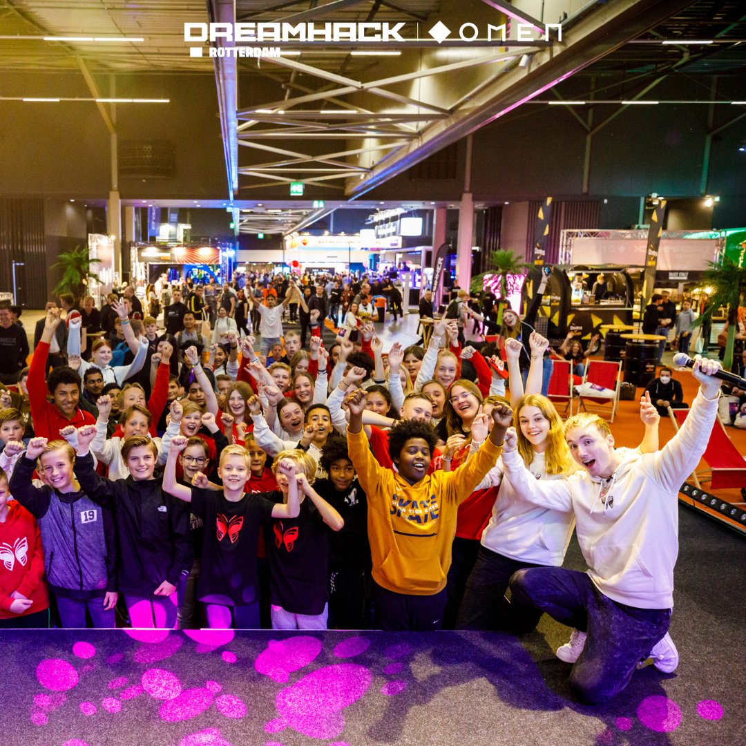 Today’s Main Stage was loaded with quality content! We are so honored for hosting all this amazing talent! Big thank you to esports nederland for making it happen again! #rtmgamesweek #rtmgames #DreamHackRotterdam