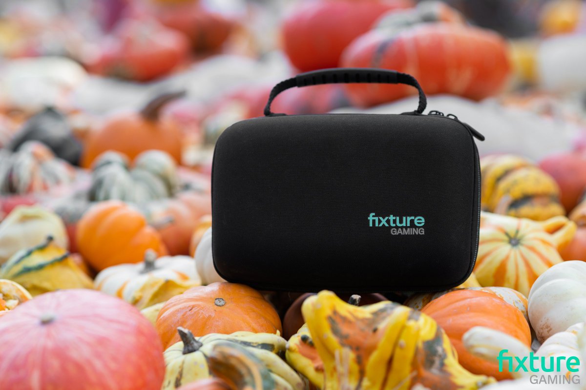 FixtureGaming's tweet photo. We're halfway to Halloween! Have you carved a Jack-o'-lantern yet? 🎃
Check out the #FixtureS1 and Carrying Case bundle on @Amazon:
https://t.co/E6LlbbUjvd
#selfpromotionsaturday #gamingsetup #nintendoswitch #nintendogamer #switchgaming #gaming https://t.co/UsbldOGEEN