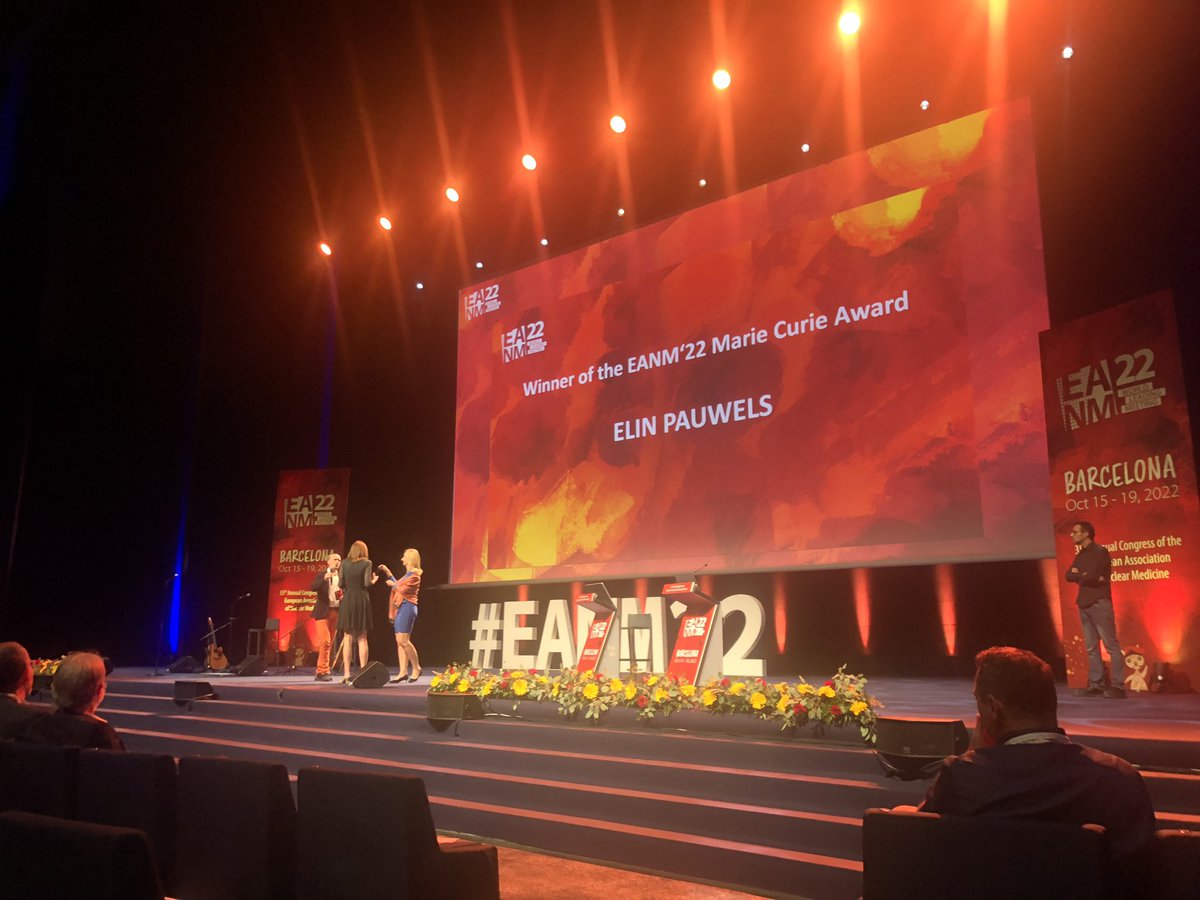 deroose_c's tweet photo. So grateful and proud to see my PhD student Elin Pauwels receive the Marie Curie award at #EANM22. Best scientific abstract out of >1500 accepted ones. Thx to entire study team. Great motivation to get Al18F-Oc reimbursed for SSTR PET. @officialEANM, @UZLeuven, @komop_tgkanker https://t.co/SDw7oKL1eJ