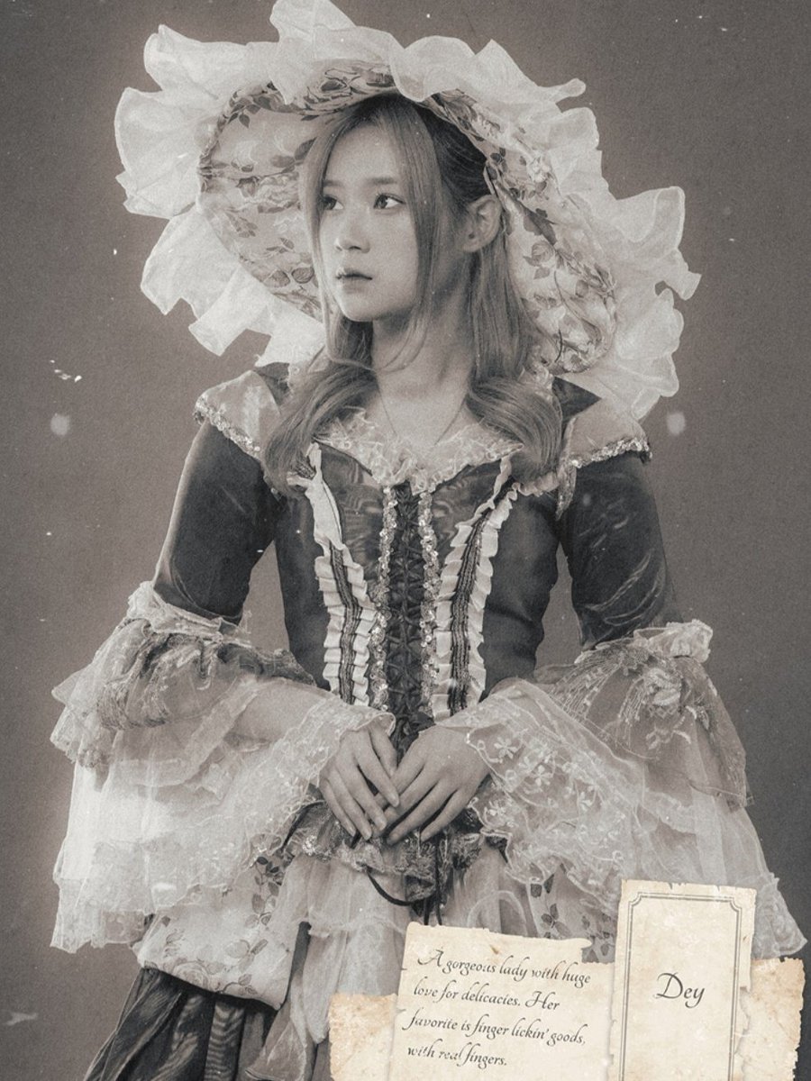 Dheyzious's tweet photo. Kak @A_DeyJKT48 on digital photobook
"Sinistrous Memoirs" https://t.co/xHNgYGshAO