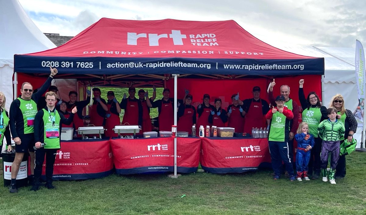 Thank you to the amazing @RRT_UK for keeping our @great_run charity team fed and watered once again! Our families & supporters really appreciated it! Your volunteers were excellent, and it wouldn’t be the GSR without you! #RapidReliefTeam #PortsmouthDSA #Community @alice0sborne