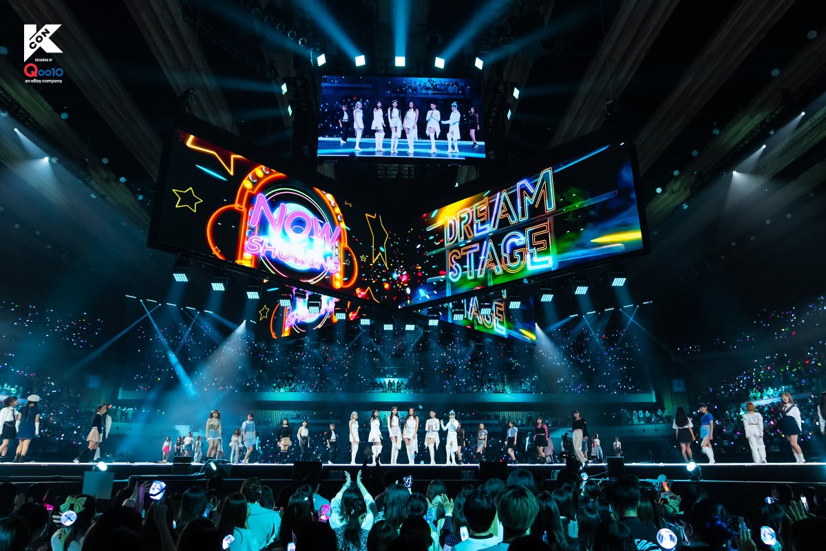KCON Japan on Twitter " ️KCON 2022 JAPAN DREAM STAGE Photo with IVE💙