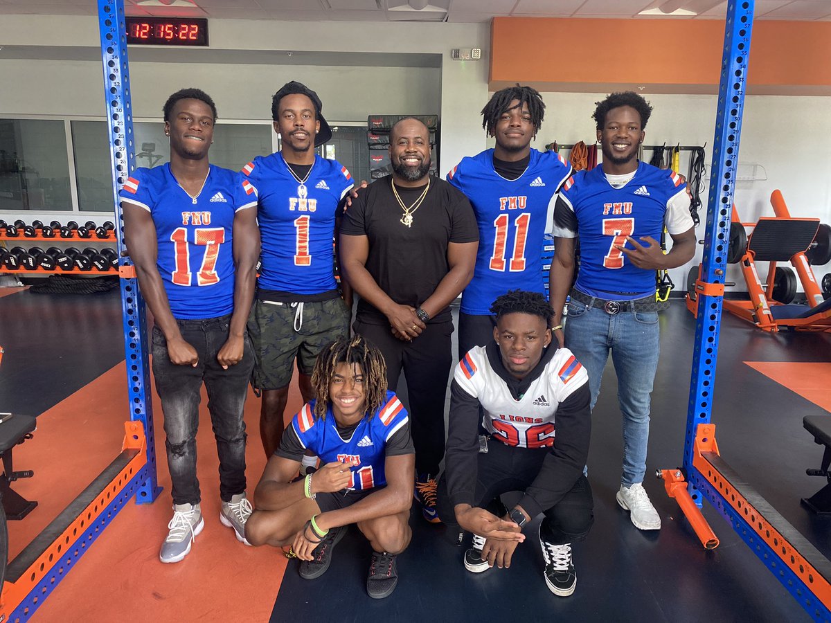 Clavens Charles 🇭🇹 tweet media