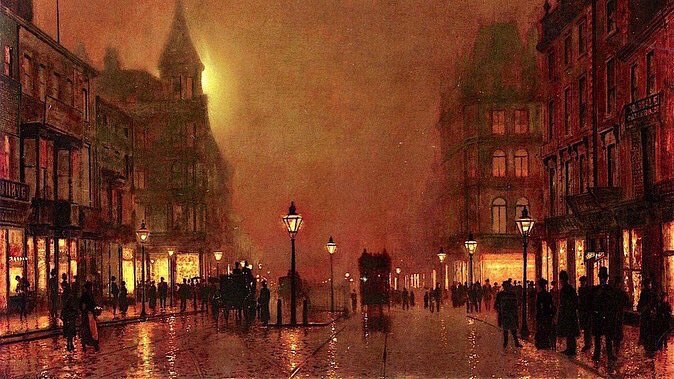 En çok da yağmur yağdığında seviyorum 
bu şehri. Herkesin yüzü ıslak, başı öne eğik. Sanki herkes suçunu kabullenmiş gibi…

—Sefiller, Victor Hugo