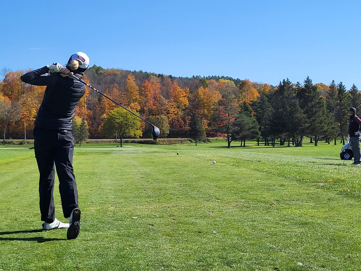 KateBennettGolf's tweet photo. I had a great time playing @SevenOaks_Golf @colgateuniv today! Such a beautiful #RobertTrentJones gem!! The leaves are perfect too!! #ChangingLeaves #FallLeaves #Fall2022 #fallcolors #girlsgolf #Vision54 #AltusPerformance #AutumnVibes #Autumn #TeamTitleist https://t.co/iDtwdxQi2x