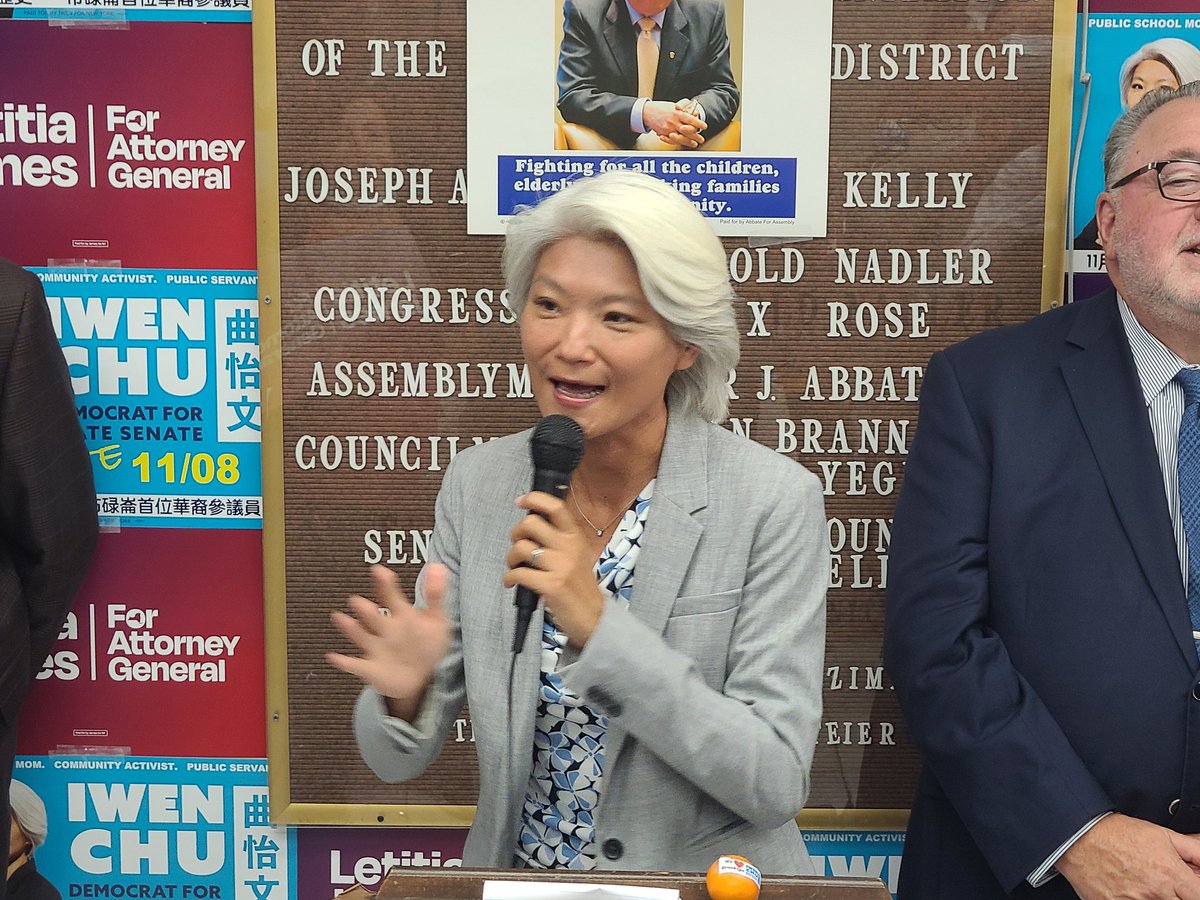 Brooklyn ❤️s <a href="/Iwen4NY/">Iwen Chu 曲怡文</a>. Great to have <a href="/chuckschumer/">Chuck Schumer</a>, <a href="/TishJames/">Tish James</a> join <a href="/agounardes/">Andrew Gounardes</a>, AM Abbate and so many others to get the vote out for Iwen. Bay Ridge Democrats is looking forward to celebrating a historic win Nov 8.