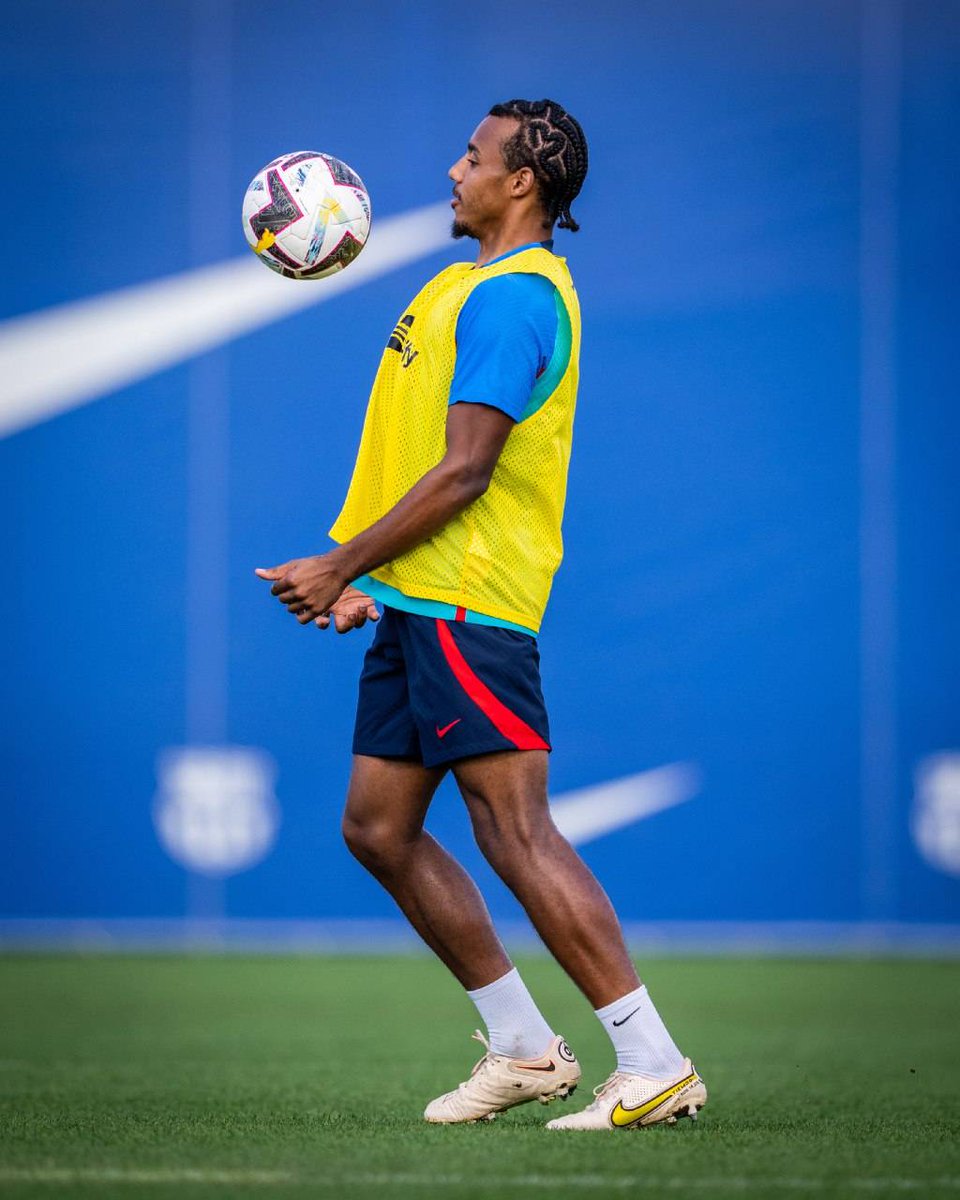 fcbarcelona_ara's tweet photo. 👌 جاهز https://t.co/znXTLIF8m2