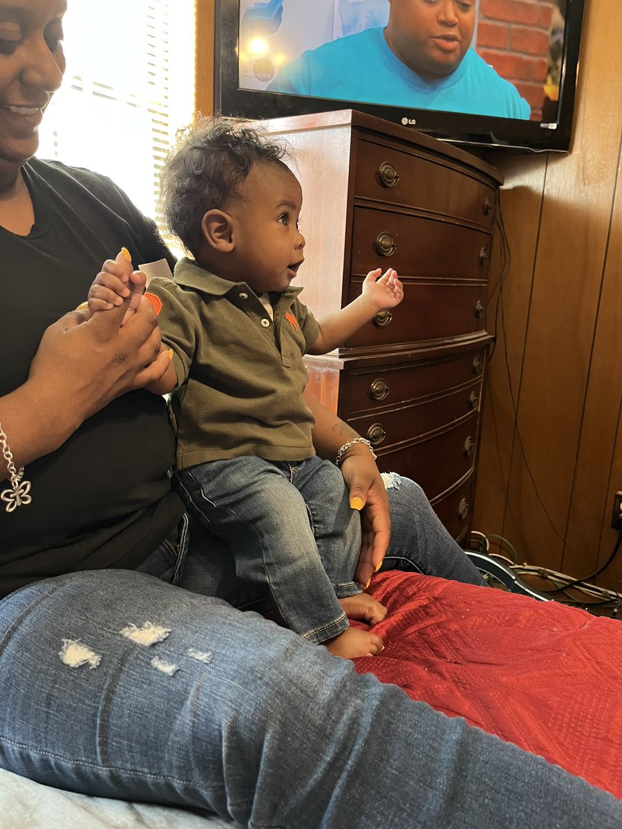 KB504_'s tweet photo. This lil dude changed my whole life man I’m just really blessed 💙 https://t.co/PKxBNFfvAV
