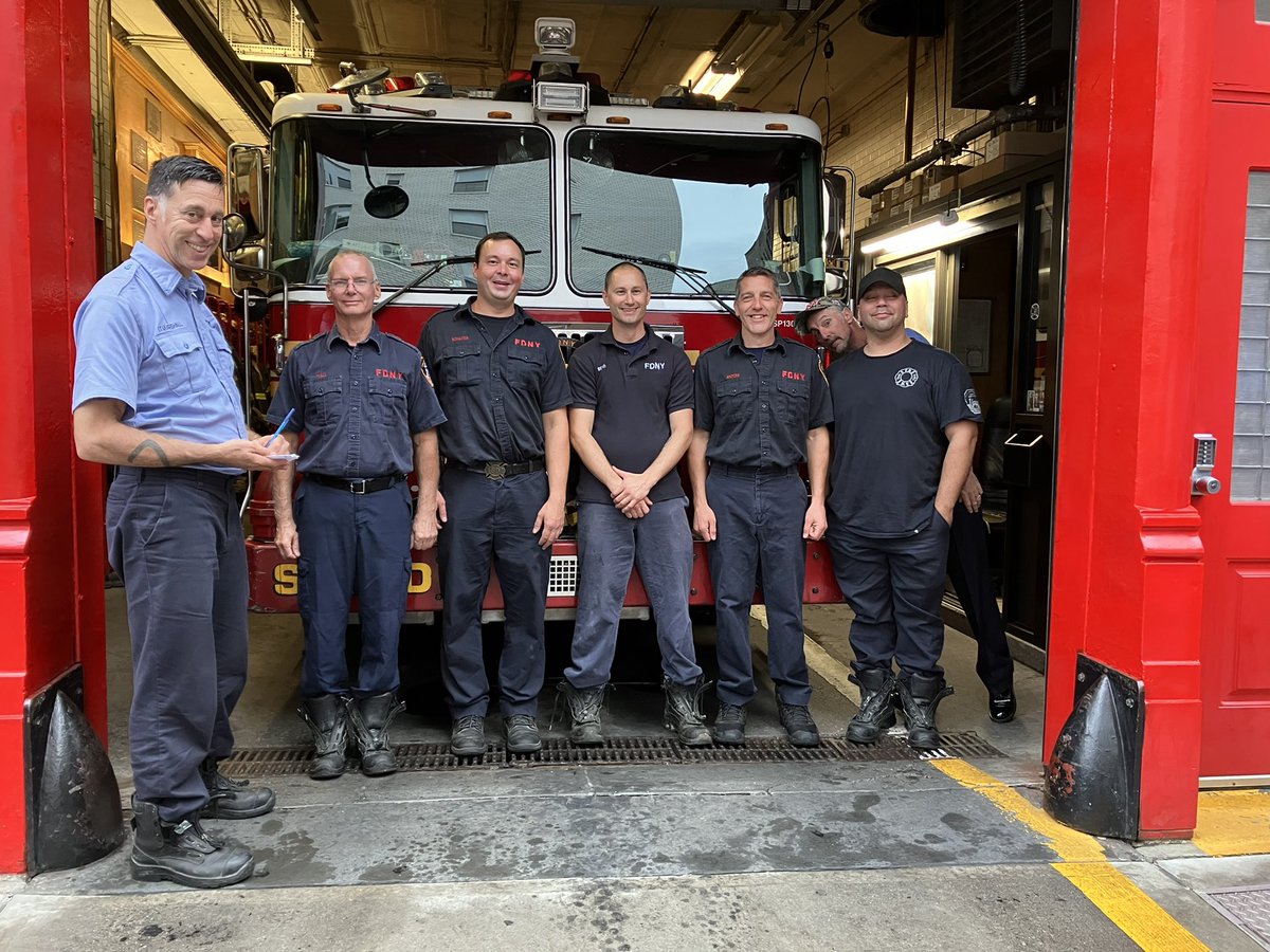 DominicBertucci's tweet image. Congratulations to Danny Hall who retired today after 28 years. Danny was the senior man at Squad 18. #fdny #nycfirewire #westvillage